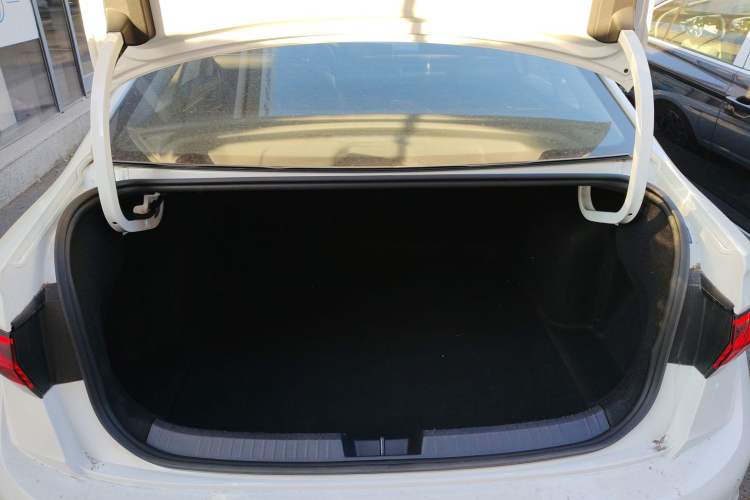 Used Volkswagen Sagitar 2025 300TSI DSG Excellence Edition
