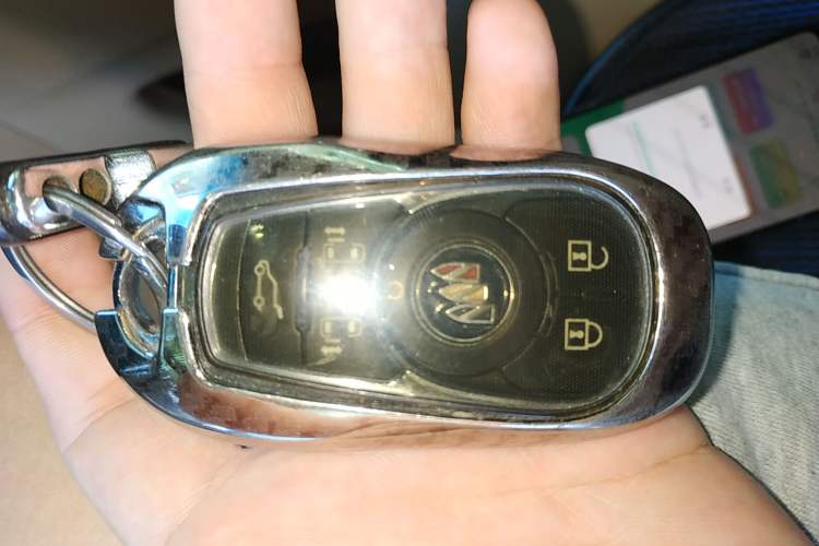 Used Buick GL8 2020 ES Land Cruiser 653T Luxury Model