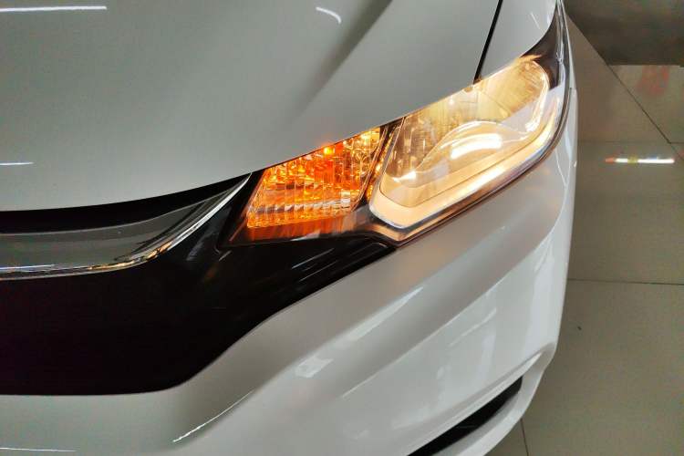 Used Honda Fit 2018 1.5L CVT Comfort Version