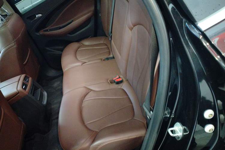 Used Buick Envision 2021 532T Two-Wheel-Drive Elite Version
