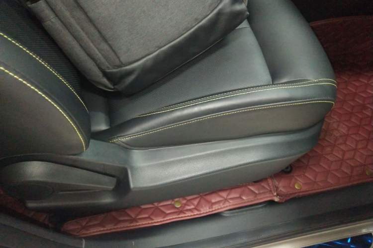 Used Roewe RX5 2020 PLUS 300TGI Automatic Ali National Style Luxury Edition