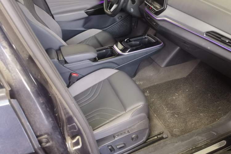 Used Volkswagen ID.4 CROZZ 2022 Long-Range Lite PRO Edition
