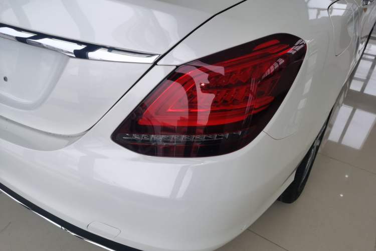 Used Mercedes-Benz C-Class 2019 C 260 L