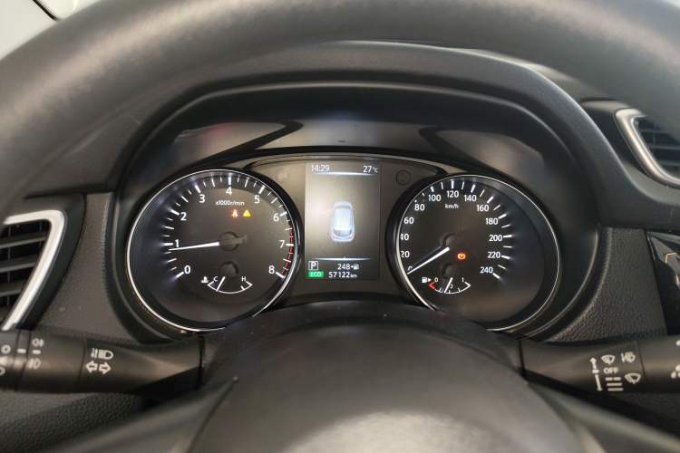 Used Nissan Qashqai 2021 2.0L CVT Smart Enjoyment Version