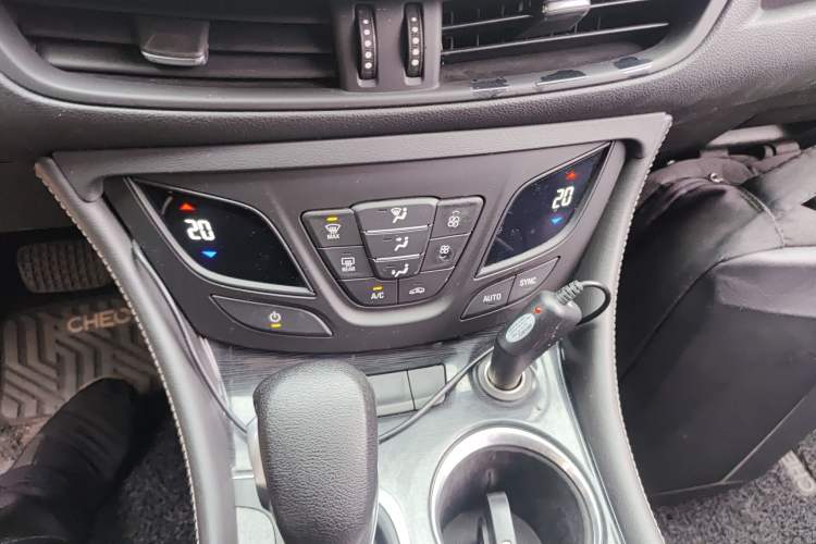 Used Buick Envision 2017 20T Two-Wheel Drive Leading Version
