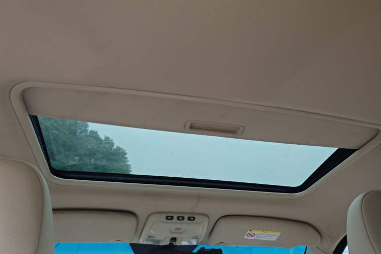 Used Volvo XC Classic 2014 T5 Luxury Edition
