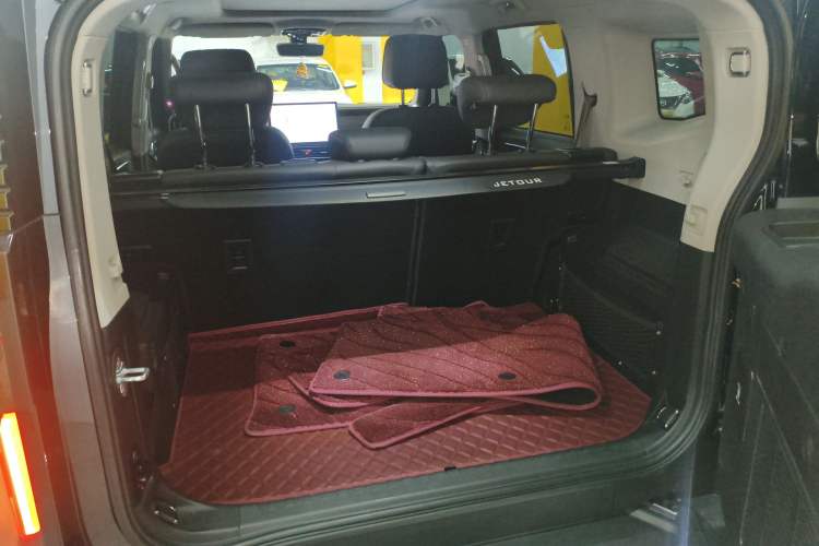 Used JETOUR Traveler 2023 1.5T Two-Wheel Drive Discovery PRO
