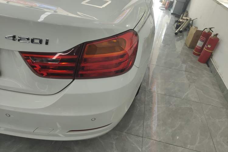 Used BMW 4 Series 2014 420i Convertible Fashion Model