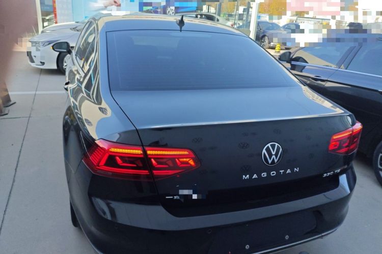 Used Volkswagen Magotan 2021 330TSI DSG 30th Anniversary Edition
