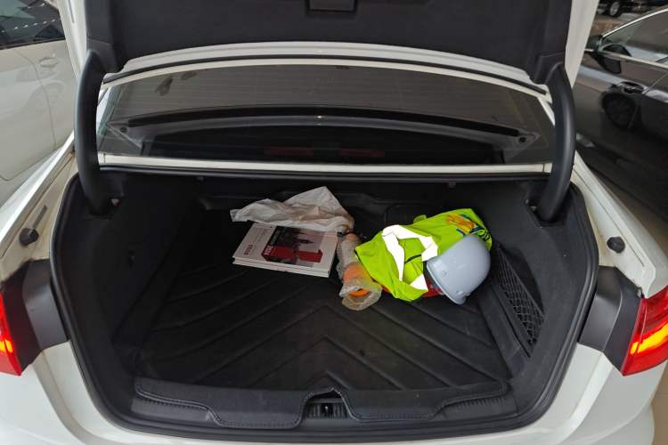 Used Audi A6L 2015 TFSI Millionth Anniversary Intelligent Model
