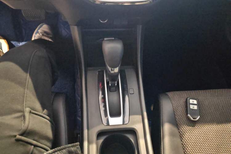 Used Honda Jade 2017 1.8L automatic Comfort version 5 seats