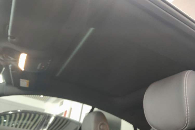 Used Mercedes-Benz E-Class 2023-Year Restyled E 260 Coupe