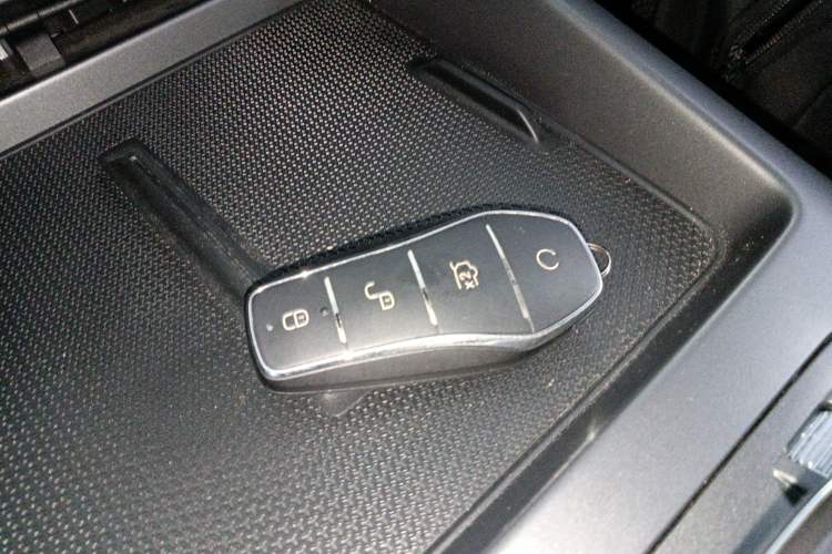 Used BYD Qin PLUS 2025 DM-i Smart Drive 55KM Leading Model