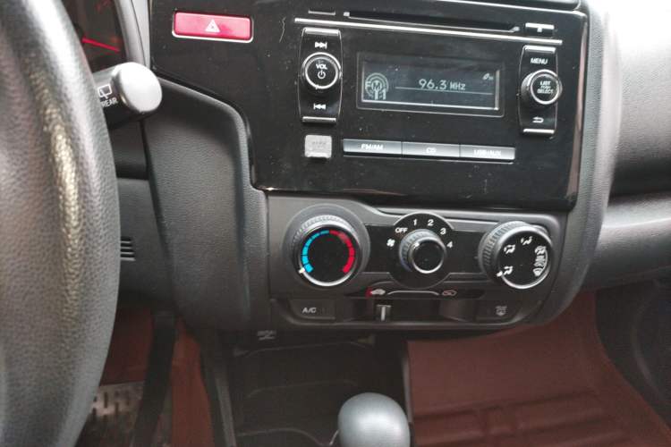 Used Honda Fit 2016 1.5L LX CVT Comfort Model
