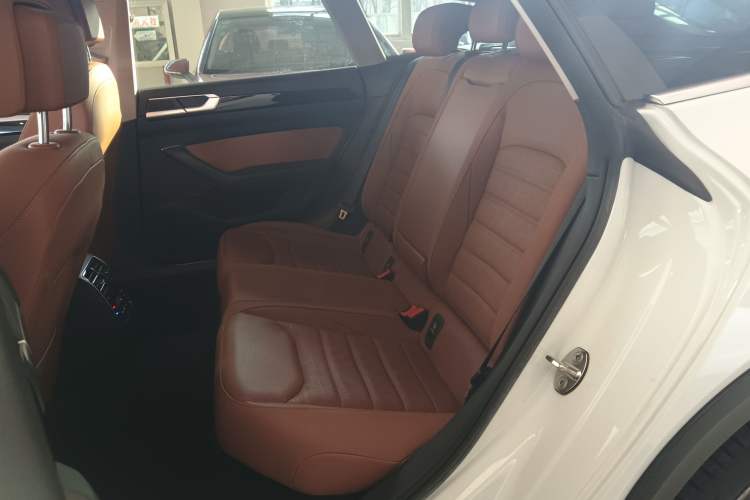 Used Volkswagen FAW-Volkswagen CC 2021 Estate Car 380TSI Vizion Edition
