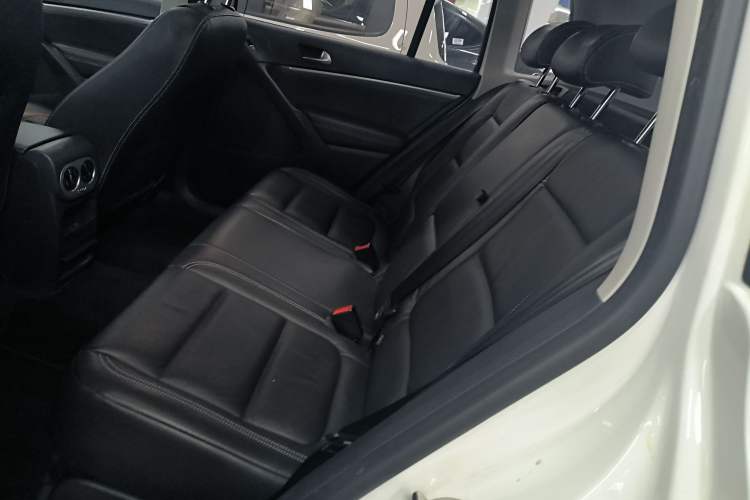 Used Volkswagen Tiguan 2016 280TSI Automatic Two-Wheel Drive Silk Road Comfort Edition