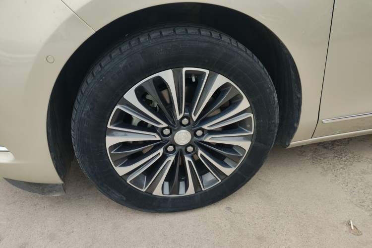 Used Buick GL8 2020 ES Land Cruiser 653T Flagship Model