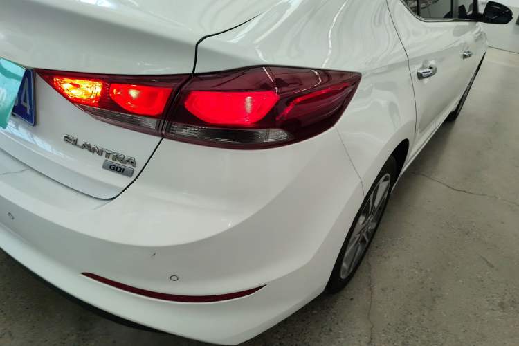 Used Hyundai Elantra 2016 1.6L Automatic ZhiXuan – Elite Version