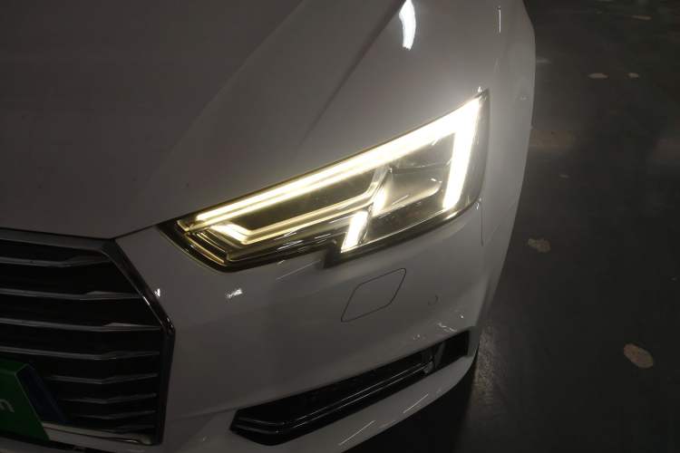 Used Audi A4L 2019 40 TFSI Ambition China VI