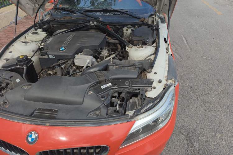 Used BMW Z4 2013 sDrive20i Leading Model
