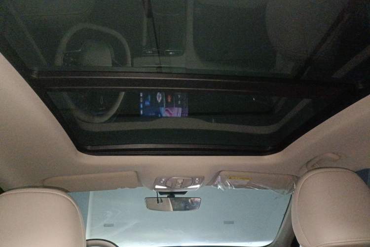 Used Roewe D7 2023 DMH 125km Excellence Edition