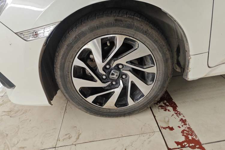 Used Honda Civic 2016 220TURBO CVT Luxury Edition