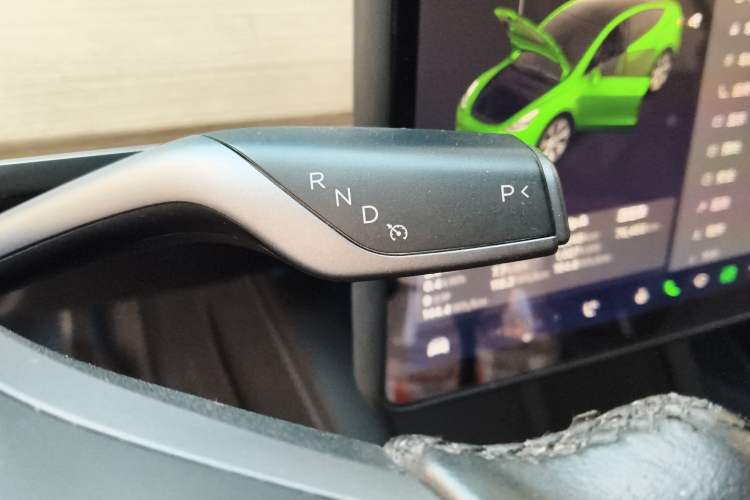 Used Tesla Model Y 2021 Standard Range Rear-Wheel Drive Version