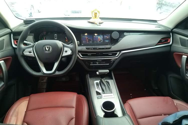 Used Changan CS35PLUS 2019 1.4T DCT Smart Connect Blue Whale Edition
