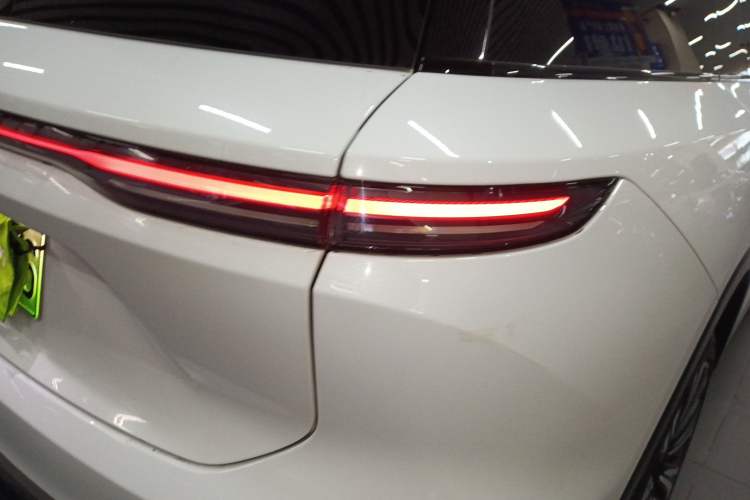 Used Nio ES8 2023 75 kWh