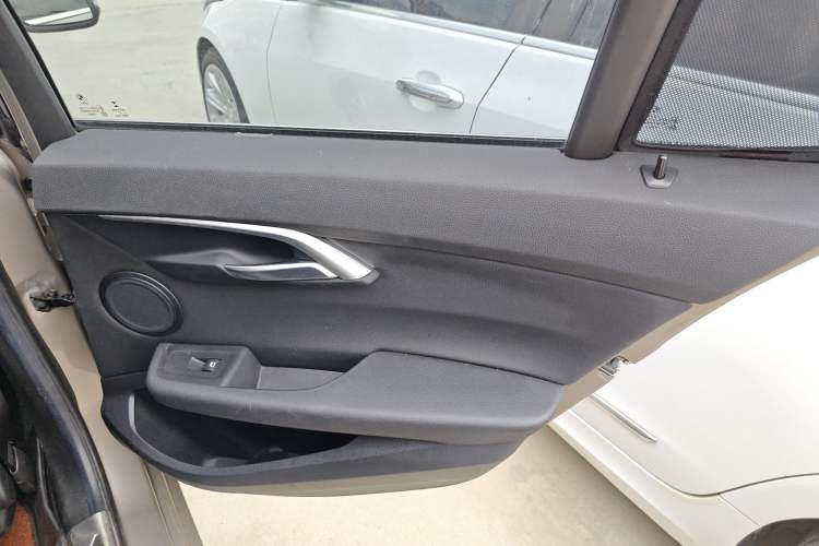 Used BMW 1 Series 2017 118i Fashion Model
