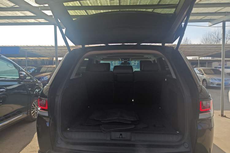 Used Land Rover Range Rover Sport 2016 2.0 GTDi HSE
