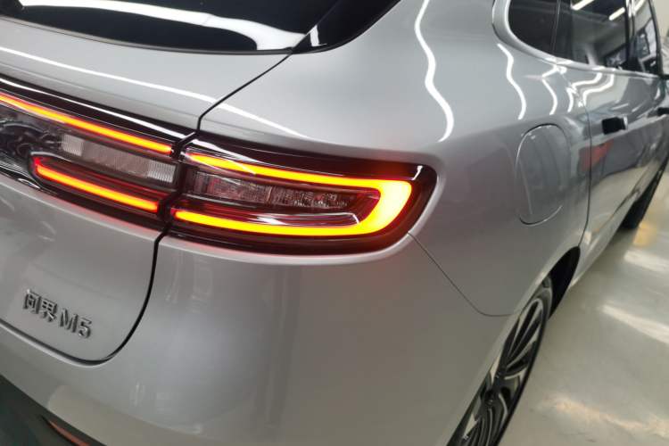 Used Hima AITO M5 2022 Extended-Range Four-Wheel Drive Performance Version