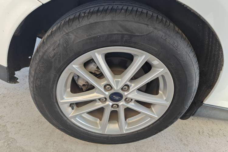 Used Ford Focus 2017 Hatchback EcoBoost 180 Automatic Elite Model
