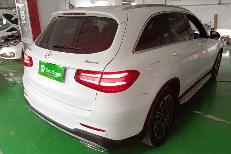 Used Mercedes-Benz GLC 2018 GLC 260 4MATIC Dynamic Edition

