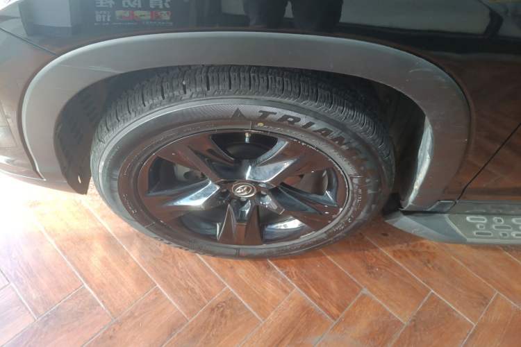 Used Toyota Highlander 2018 2.0T Four-Wheel Drive Luxury Edition 7 Seats China V Emission Standard
