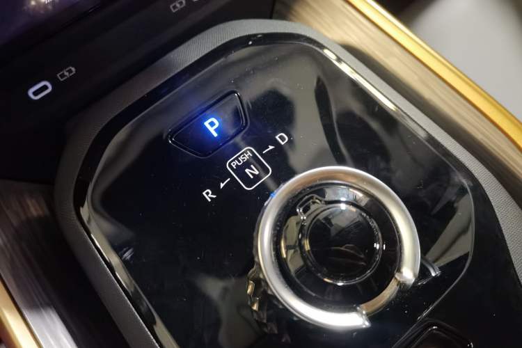 Used Toyota bZ3 2024 517 km Elite PRO