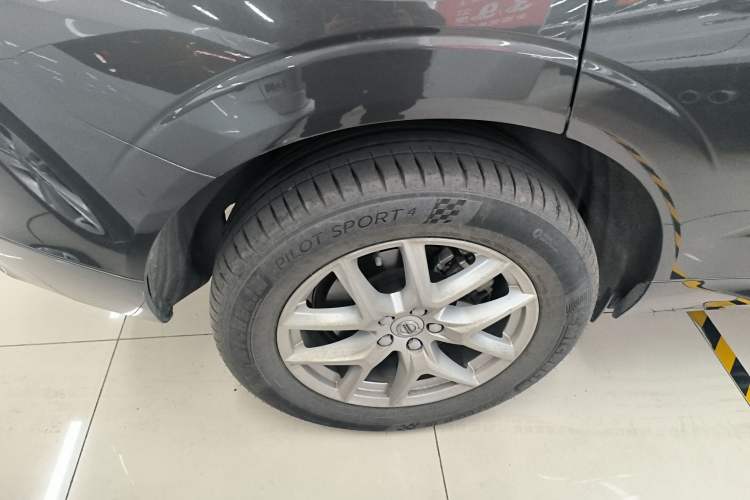 Used Volvo XC60 2018 T5 4x4 Zhiyi Edition
