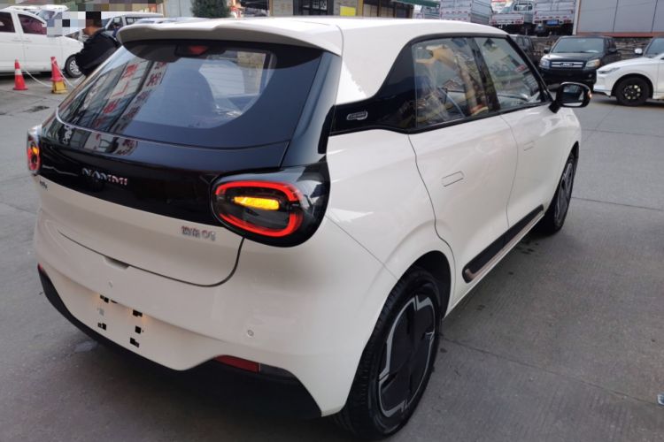 Used Dongfeng NAMMI 01 2024 New Edition 330 Plus Smart+
