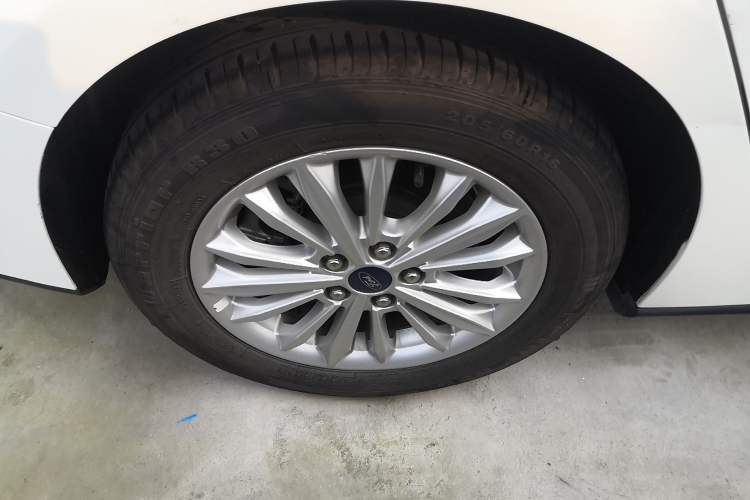 Used Ford Focus 2019 Sedan EcoBoost 180 Automatic Trend Edition
