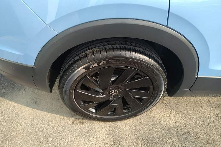 Used Volkswagen Tharu 2025 NewRui 300TSI Prestige Edition