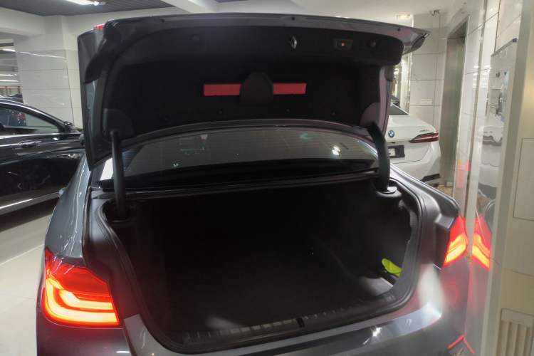 Used BMW 5 Series 2020 525i M Sport Package
