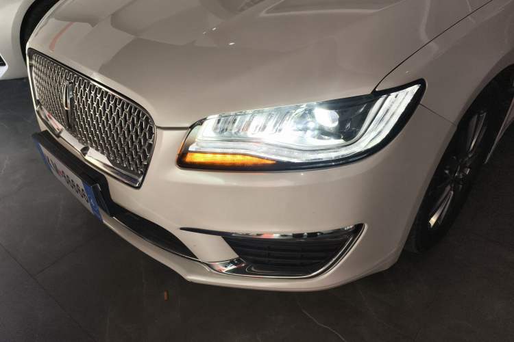 Used Lincoln MKZ 2020 2.0T Deluxe Edition
