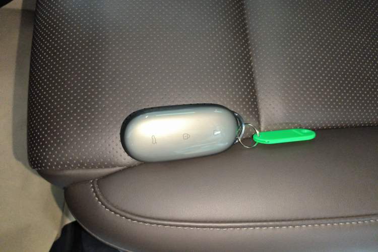 Used Li Auto L8 2023 Pro Model