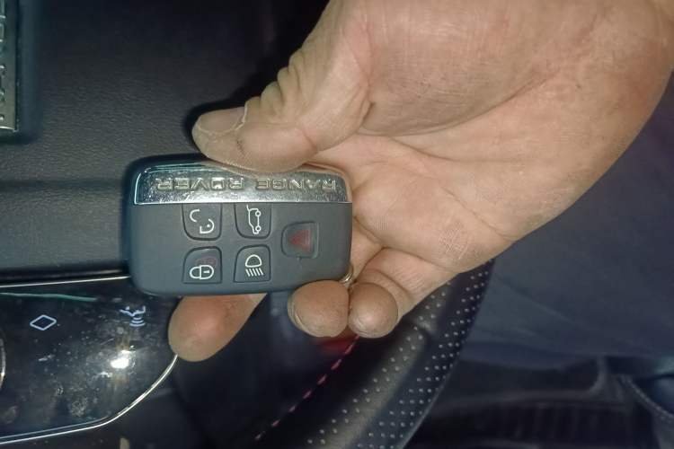 Used Land Rover Range Rover Velar 2020 P250 R-DYNAMIC S
