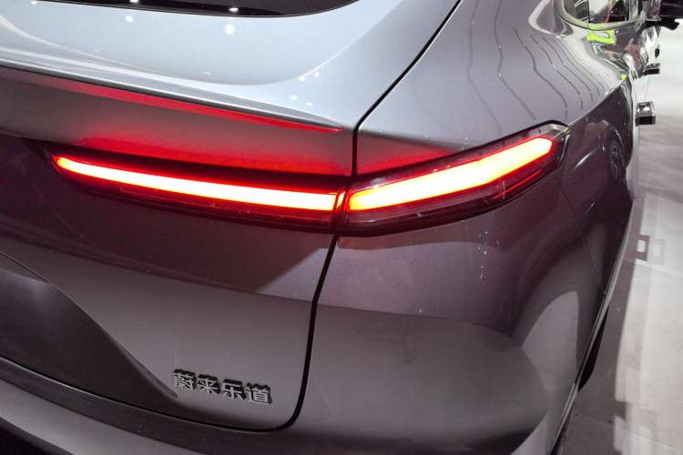 Used ONVO L60 2024 60 kWh Rear-Drive Version
