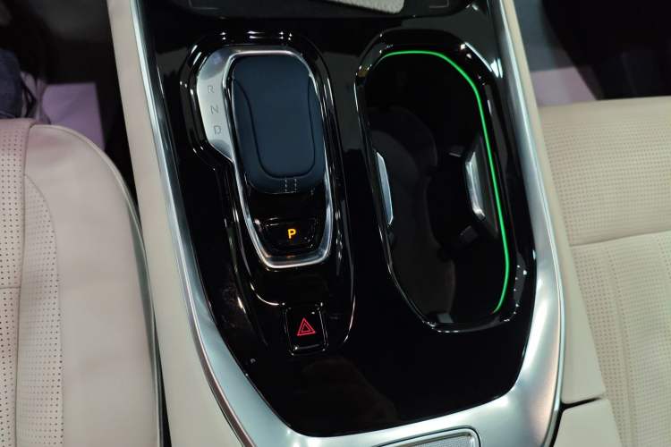 Used Zeekr 009 2022 WE Edition