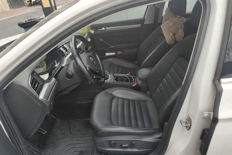 Used Volkswagen Lamando 2019 280TSI DSG Comfort Edition China VI standard