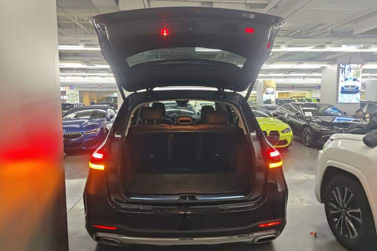 Used Mercedes-Benz GLE 2024 GLE 450 4MATIC Luxury Model
