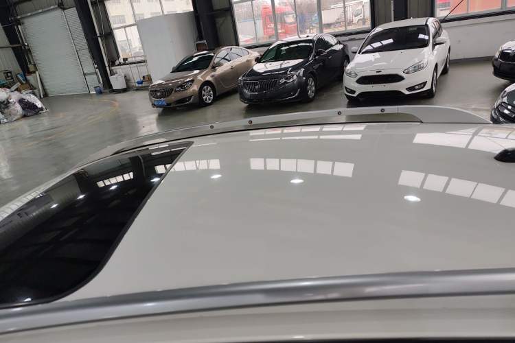 Used Infiniti QX50 2013 2.5L Two-Wheel-Drive Elegant Edition
