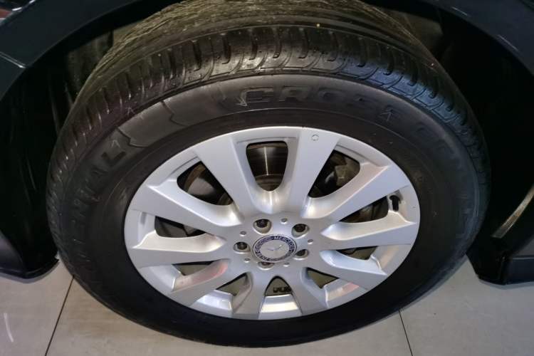 Used Mercedes-Benz R-Class 2017 R 320 4MATIC Business Edition Prestige Model